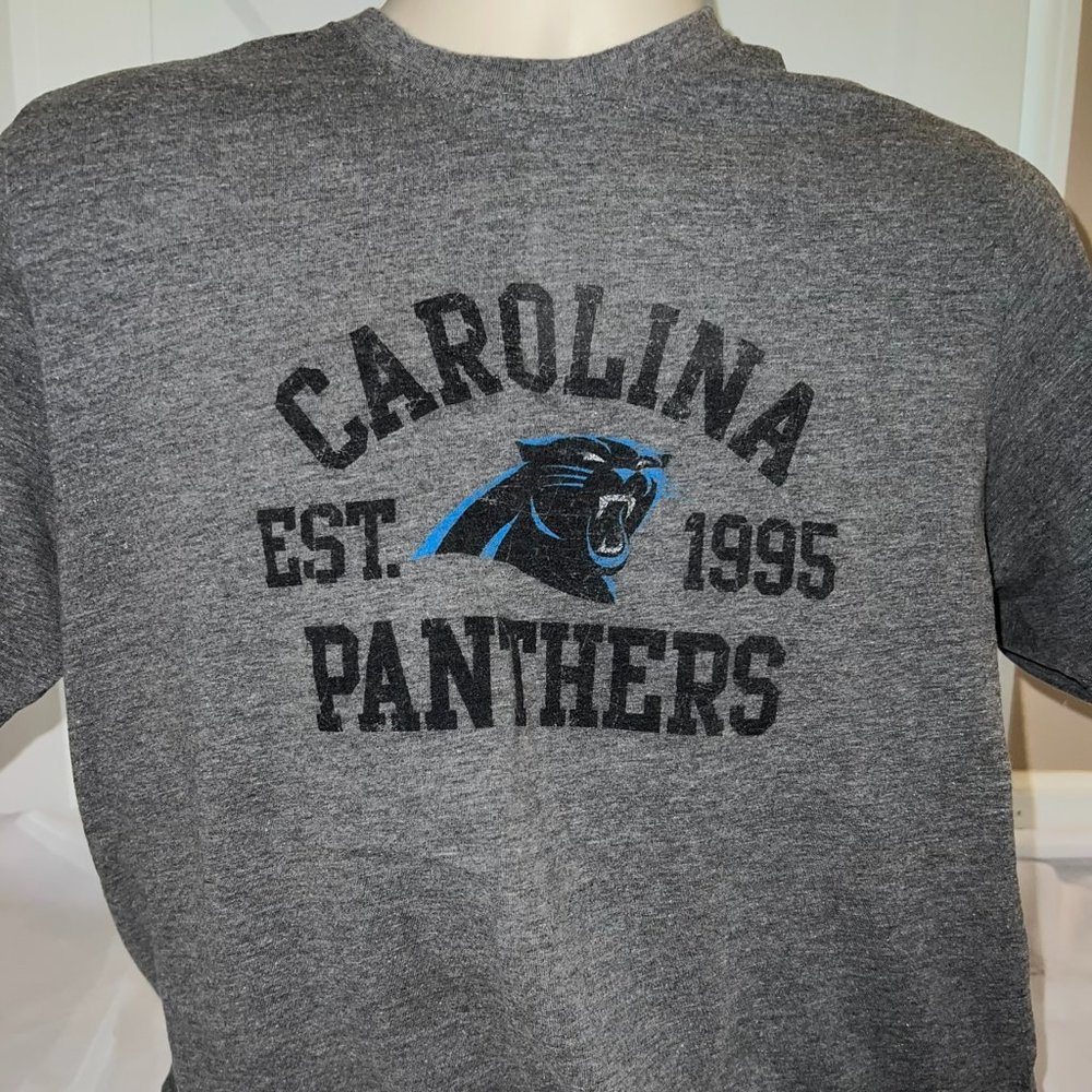 Men's Large Carolina Panther's T-shirt